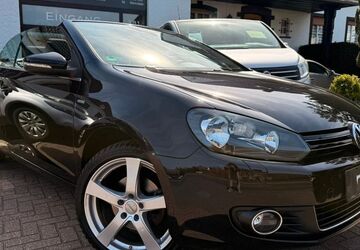 VW Golf 121.113 km 9.790 &euro; Euskirchen 53881