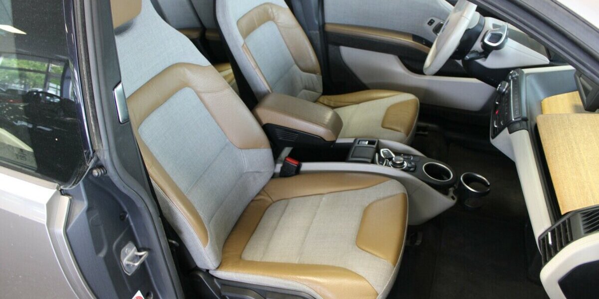 BMW i3 60 AH Navi - PDC - Kamera 84.100 km 6.980 &euro; Euskirchen 53881