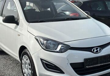 Hyundai i20 131.100 km 3.450 &euro; Düren 52349