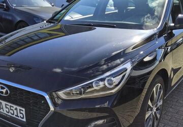 Hyundai i30 44.200 km 15.000 &euro; Köln 51067