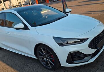 Ford Focus 37.500 km 29.900 &euro; Köln 50827