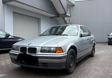 BMW 318 150.000 km 1.500 &euro; Köln 51145