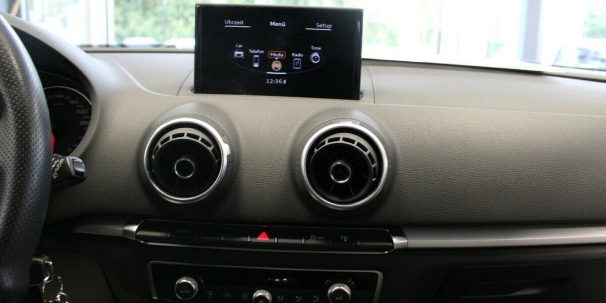 Audi A3 1.4 TFSI ultra Attraction 120.877 km 10.980 &euro; Euskirchen 53881