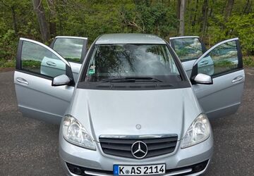 Mercedes-Benz A 160 187.000 km 3.000 &euro; Köln 50739