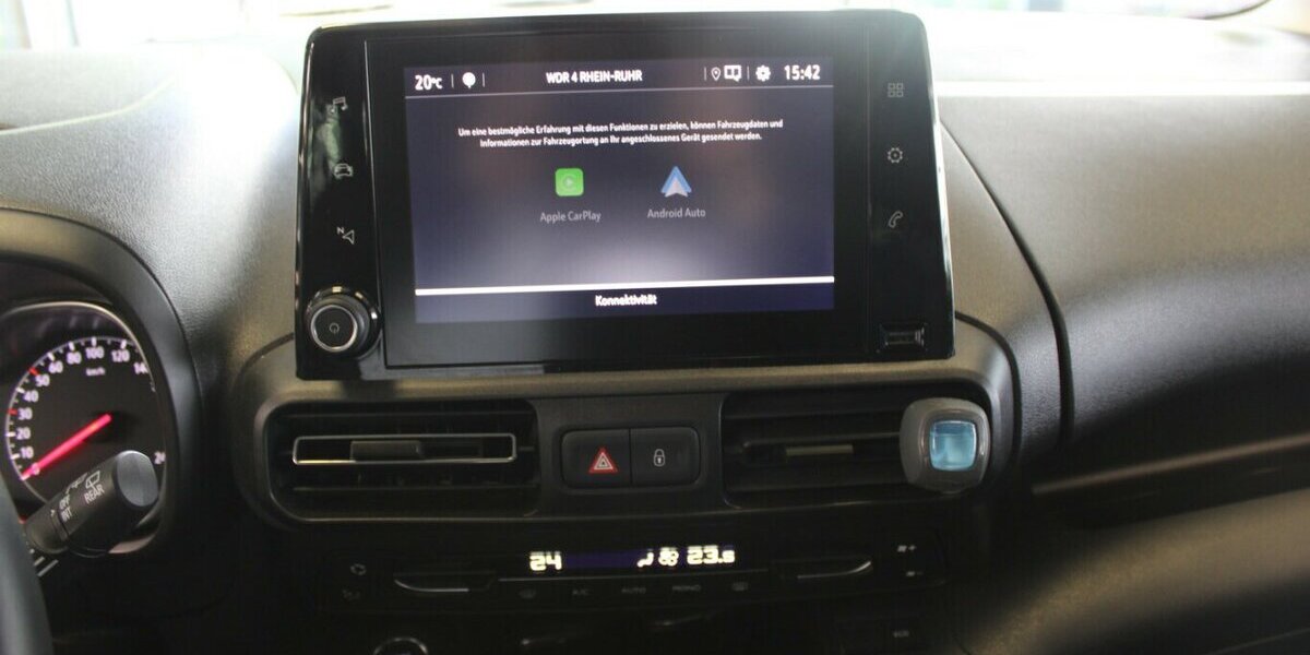 Opel Combo Life 1.5 Aut. 44.760 km 16.980 &euro; Euskirchen 53881