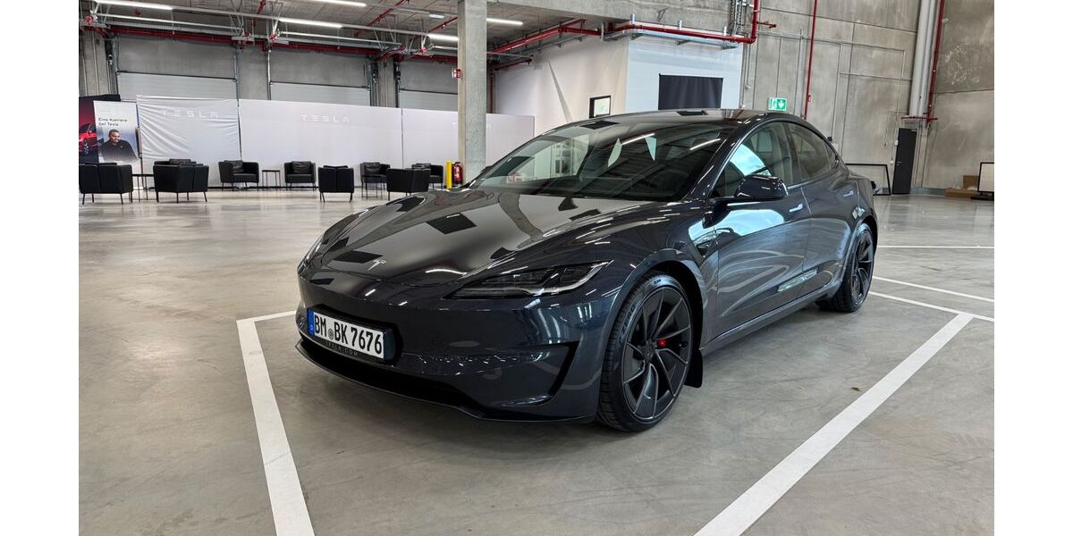 Tesla Model 3 19.500 km 51.999 &euro; Pulheim 50259
