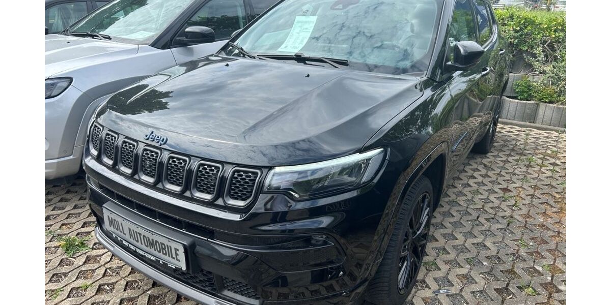 Jeep Compass 43.395 km 29.900 &euro; Köln 51149