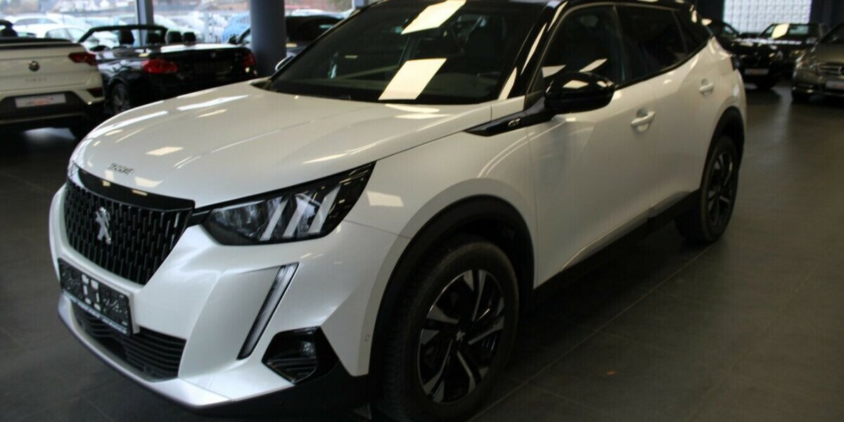 Peugeot 2008 PureTech 130 GT 70.903 km 15.980 &euro; Euskirchen 53881