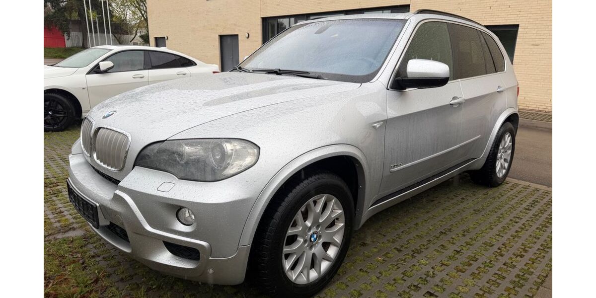 BMW X5 223.000 km 9.000 &euro; Köln 51105