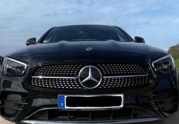 Mercedes-Benz E 300 63.000 km 35.800 &euro; Köln 50859