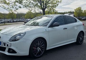 Alfa Romeo Giulietta 160.500 km 11.600 &euro; Köln 50968