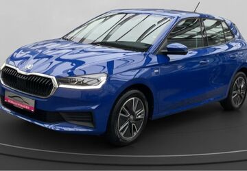 Skoda Fabia 9.839 km 15.980 &euro; Köln-Mülheim 51063