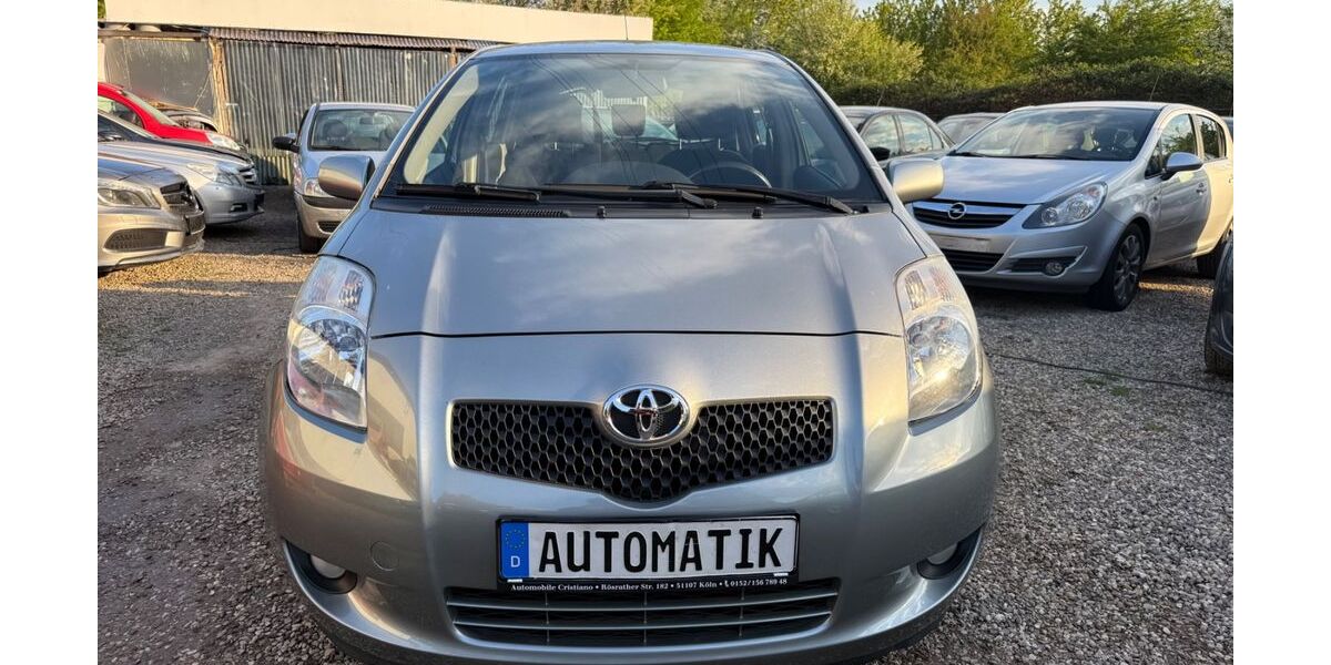 Toyota Yaris 149.999 km 4.999 &euro; Köln 51107