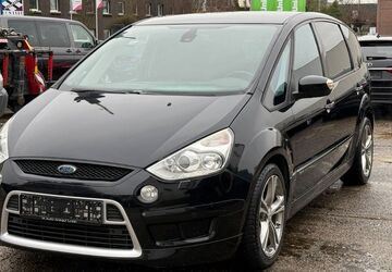 Ford S-Max 196.600 km 8.499 &euro; Köln 51105