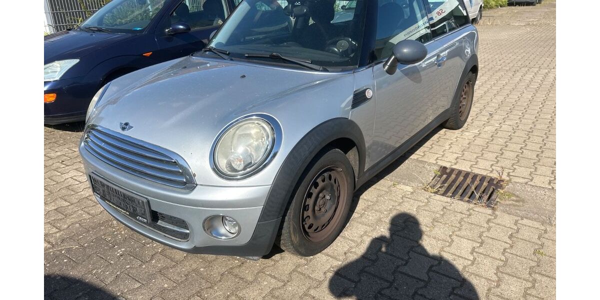Mini Cooper D 269.000 km 2.400 &euro; Euskirchen 53879