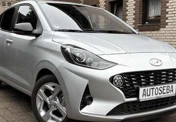 Hyundai i10 10.900 km 13.490 &euro; Jülich 52428