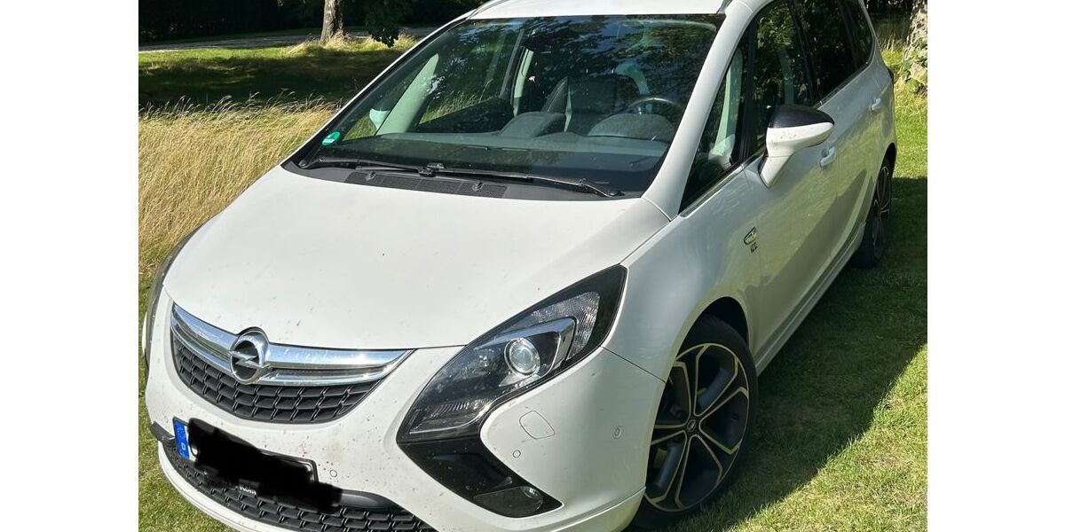Opel Zafira Tourer 245.000 km 5.500 &euro; Leverkusen 51379