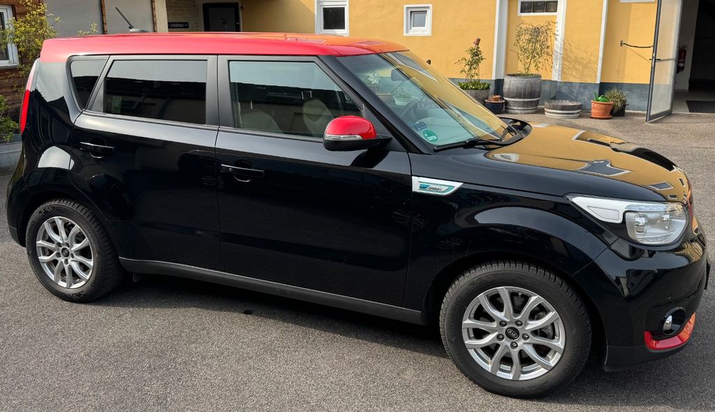 Kia Soul 85.000 km 18.900 &euro; Erftstadt 50374