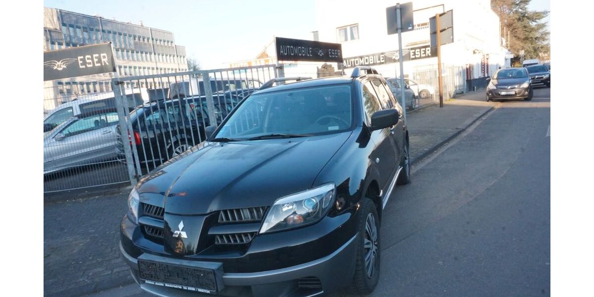 Mitsubishi Outlander 152.000 km 1.499 &euro; Köln 51143