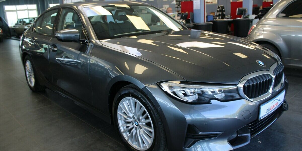 BMW 320 320d Aut. Sport Line 79.450 km 27.980 &euro; Euskirchen 53881
