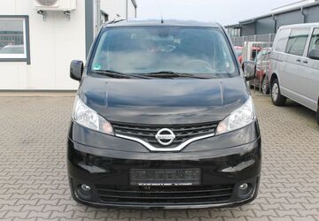 Nissan NV200 93.820 km 12.950 &euro; Euskirchen 53879