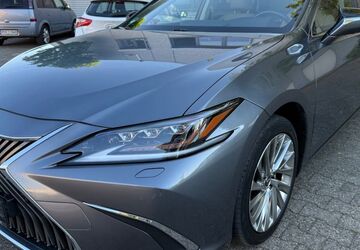 Lexus Andere 149.321 km 26.990 &euro; Köln 50767