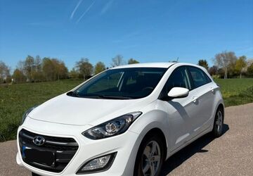 Hyundai i30 158.000 km 6.950 &euro; Titz 52445