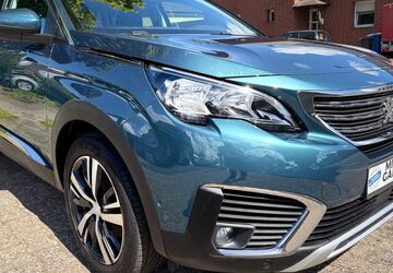 Peugeot 5008 135.310 km 13.630 &euro; Kerpen 50171