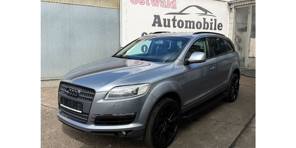 Audi Q7 185.000 km 13.990 &euro; Köln 51065