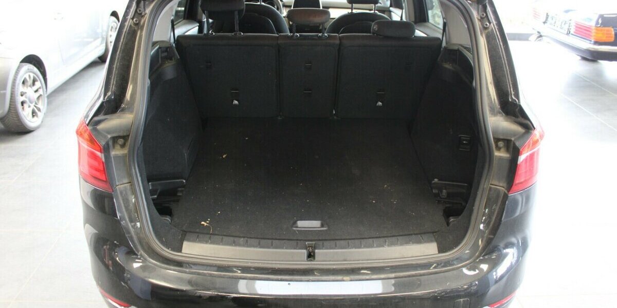 BMW 218 Gran Tourer Advantage 55.005 km 21.980 &euro; Euskirchen 53881