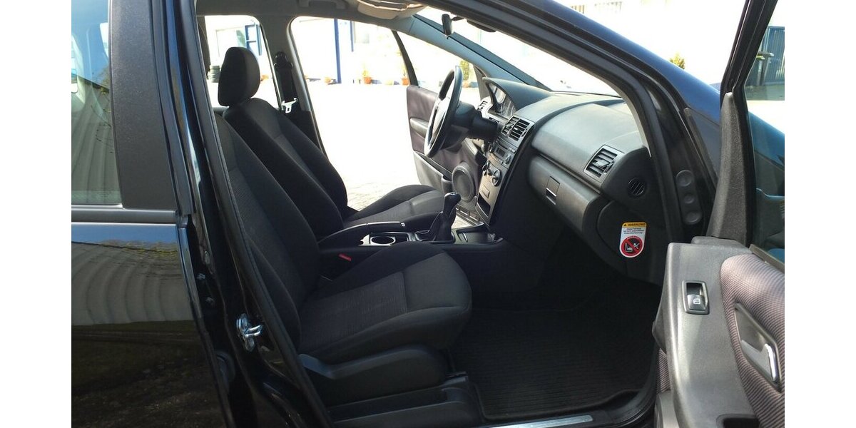 Mercedes-Benz A 160 KLIMAANLAGE SITZHEIZUNG orig 81.695 km ! 81.695 km 7.304 &euro; Köln 50858