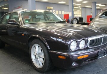 Jaguar XJ 8 Executiv - GASANLAGE - 142.800 km 11.980 &euro; Euskirchen 53881