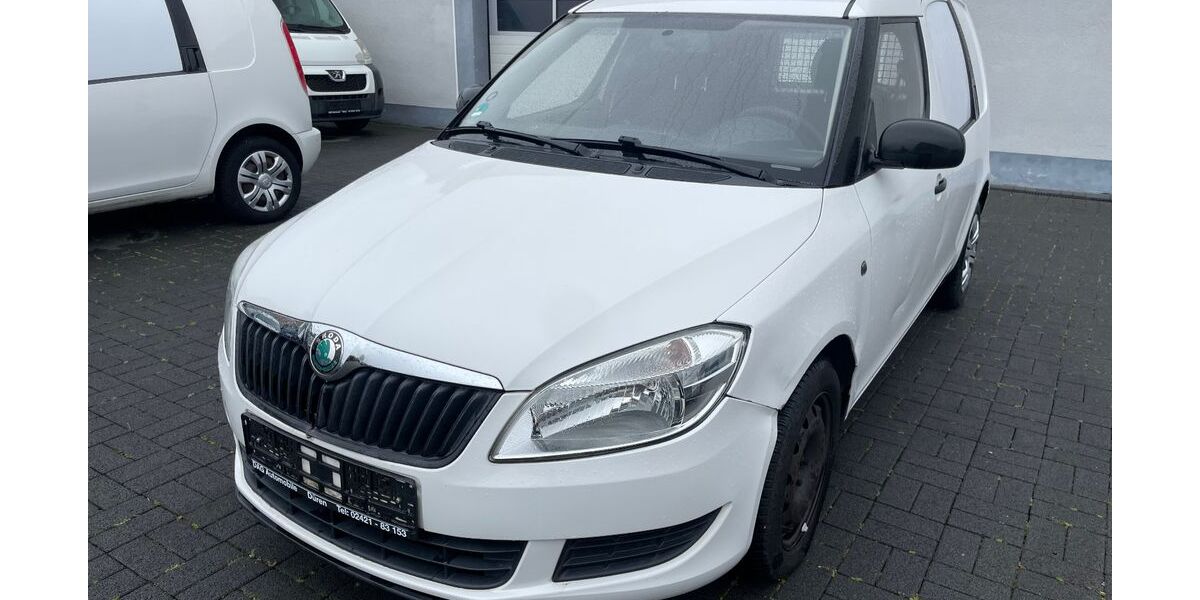 Skoda Roomster 98.000 km 3.511 &euro; Düren 52351