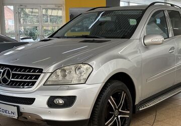 Mercedes-Benz ML 350 285.000 km 7.999 &euro; Kerpen 50171