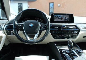 BMW 530 125.000 km 29.799 &euro; Köln 51107