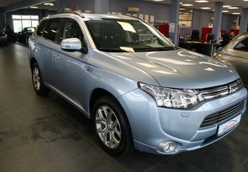 Mitsubishi Outlander 112.810 km 12.980 &euro; Euskirchen 53881