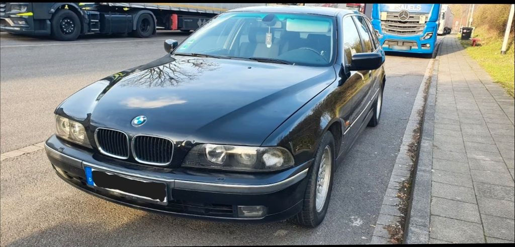 BMW 520 243.000 km 1.700 &euro; Kerpen 50169