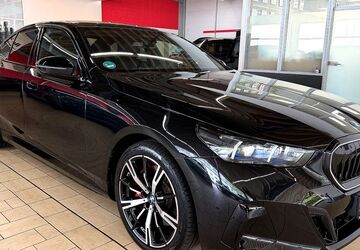 BMW i5 5.450 km 69.850 &euro; Köln 50739