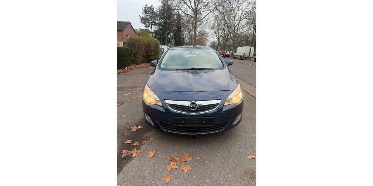 Opel Astra 143.850 km 4.500 &euro; Köln 51107