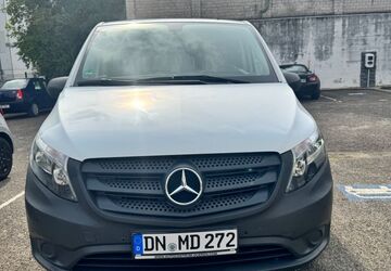 Mercedes-Benz Vito 120.983 km 11.999 &euro; Düren 52351