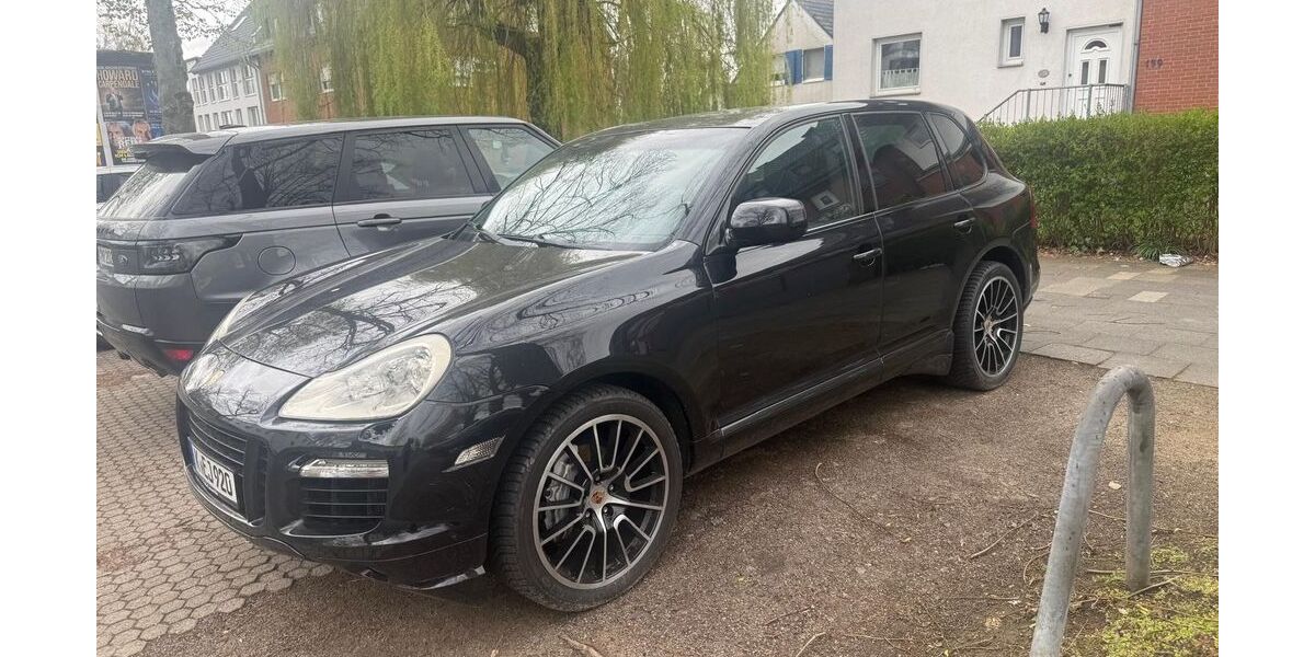 Porsche Cayenne 221.041 km 11.490 &euro; Köln 50769