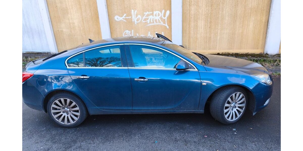 Opel Insignia 93.200 km 7.700 &euro; Köln 51061