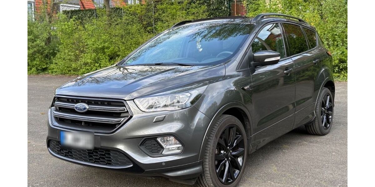 Ford Kuga 49.980 km 17.800 &euro; köln 50670