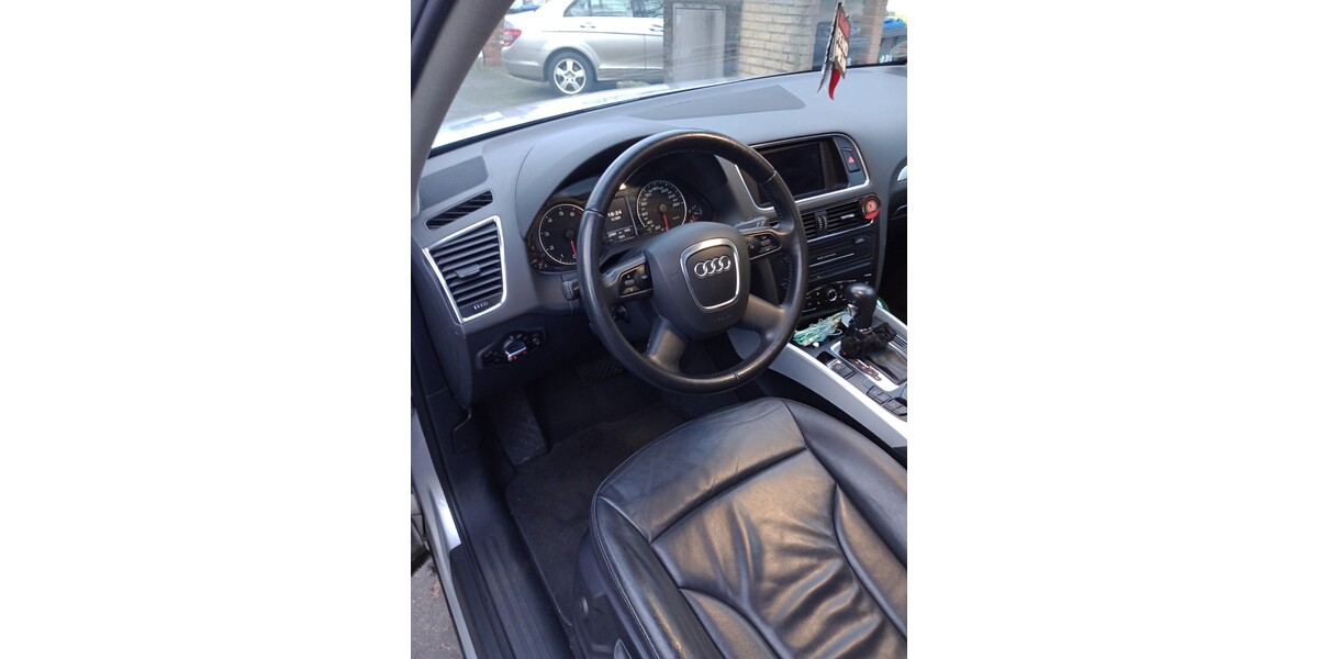 Audi Q5 130.000 km 13.000 &euro; Köln 50667