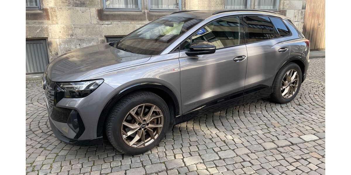 Audi Q4 95.312 km 42.645 &euro; Köln 50672