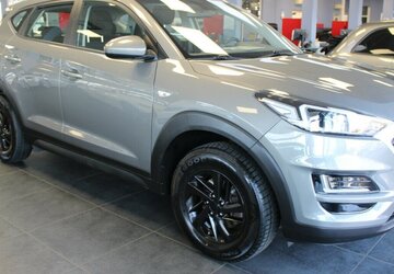 Hyundai Tucson 1.6 GDi 2WD AHK + Navi + Kamera + AHK 77.410 km 14.980 &euro; Euskirchen 53881