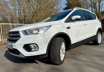 Ford Kuga 34.360 km 12.990 &euro; Niederkassel 53859
