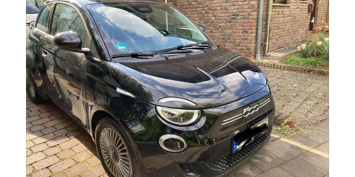 Fiat 500e 25.500 km 15.500 &euro; Düren 52349