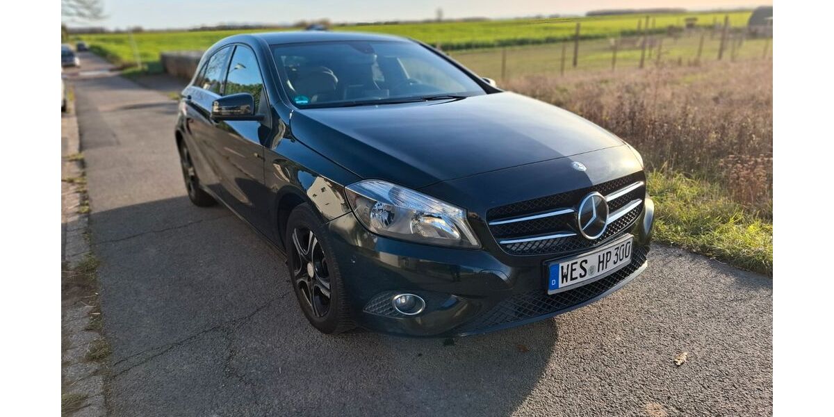 Mercedes-Benz A 180 142.000 km 7.900 &euro; Köln 51143