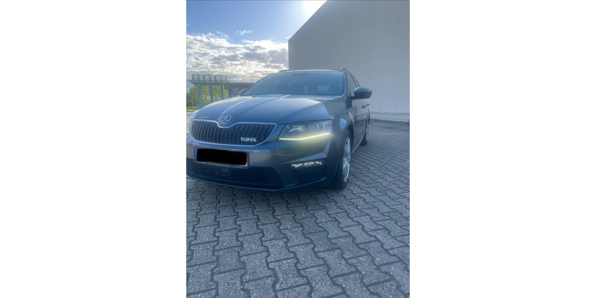Skoda Octavia 157.000 km 16.990 &euro; Jülich 52428